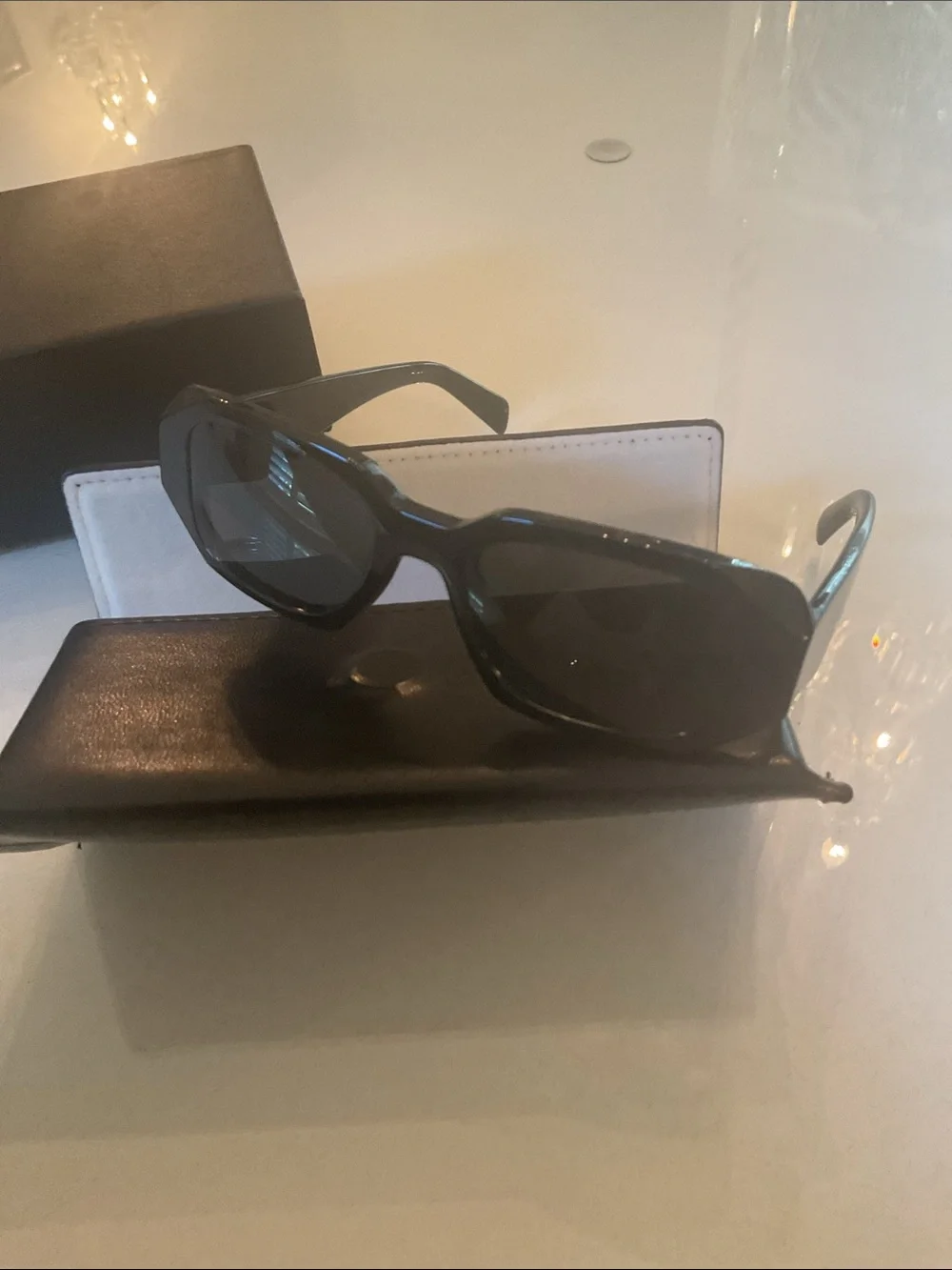 ITALIC black Rectangular Sunglasses with Case new unisex